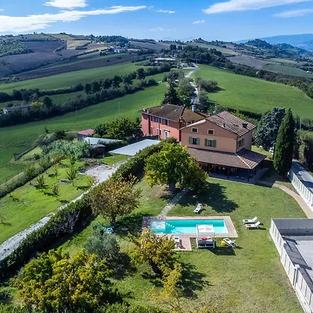 Villa Traiani 8, Emma