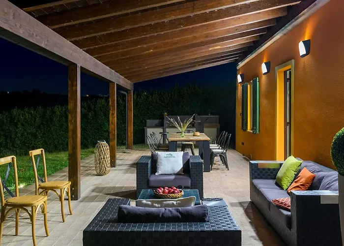 Traiani 8&2 By Marche * Piagge